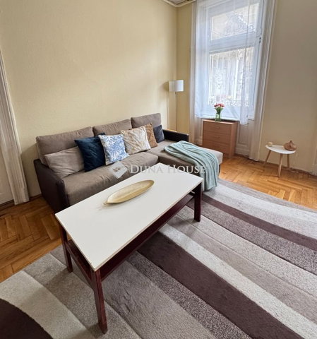Eladó téglalakás, Budapesten, V. kerületben 83 M Ft, 2 szobás