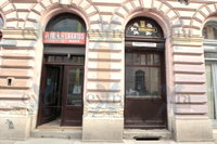 Eladó üzlethelyiség, Szegeden 1.9 M Ft, 1 szobás