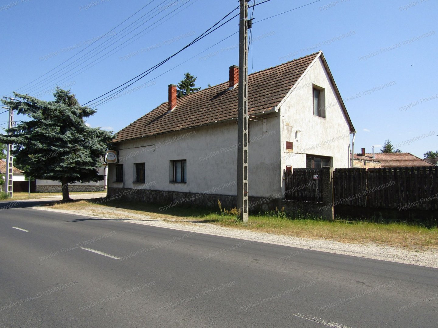 2 bed · 125m² · 45.000.000 ft