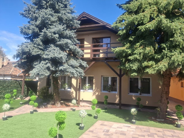 Eladó családi ház, Kistarcsán, Baross Gábor utcában 179 M Ft