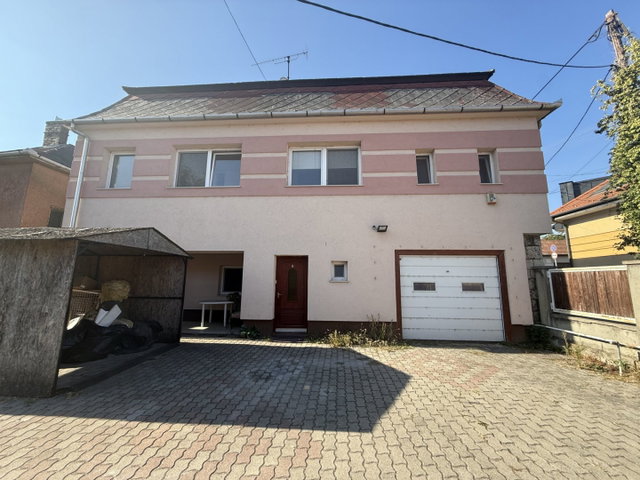 Eladó családi ház, Dorogon 89.9 M Ft, 4+1 szobás