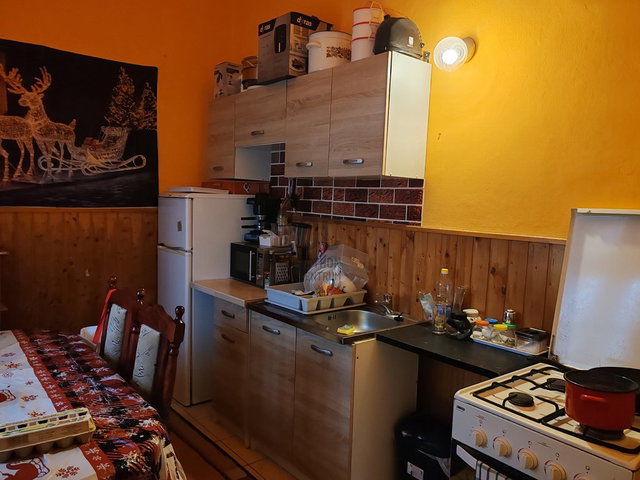 Eladó családi ház, Abonyban 43 M Ft, 2 szobás