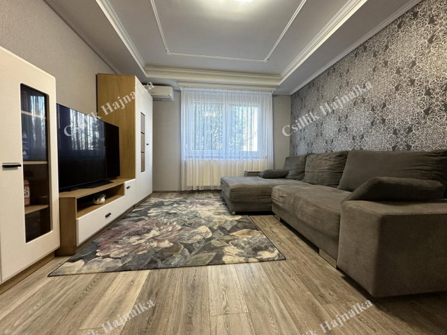 Eladó téglalakás, Szolnokon, Gyökér utcában 34.9 M Ft