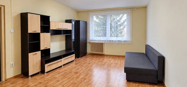 Kiadó panellakás, albérlet, Miskolcon 95 E Ft / hó, 2 szobás