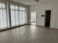 Eladó üzlethelyiség, Molnárin 15.5 M Ft, 2 szobás