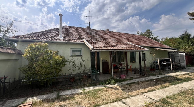 Eladó családi ház, Gyulán 38 M Ft, 2 szobás