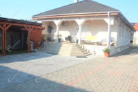 Eladó családi ház, Szombathelyen 128 M Ft, 5 szobás