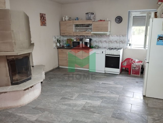 Eladó családi ház, Nemesvidán 24 M Ft, 2 szobás