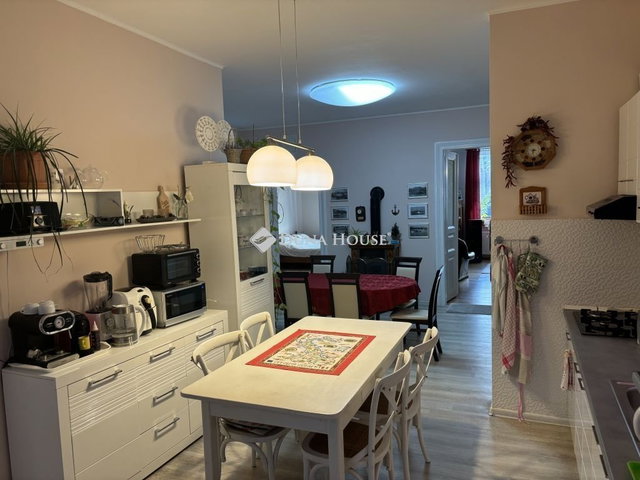 Eladó családi ház, Beleden 89.9 M Ft, 4 szobás