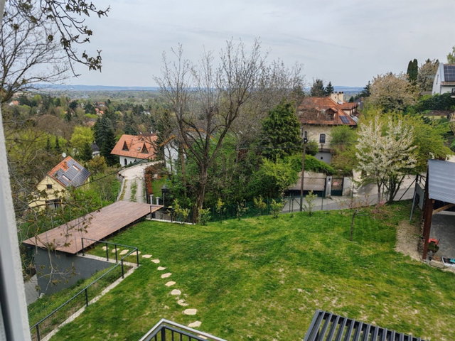 Eladó családi ház, Szentendrén 138 M Ft, 3 szobás