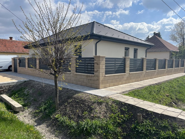 Eladó családi ház, Balmazújvárosban 114.9 M Ft, 4 szobás