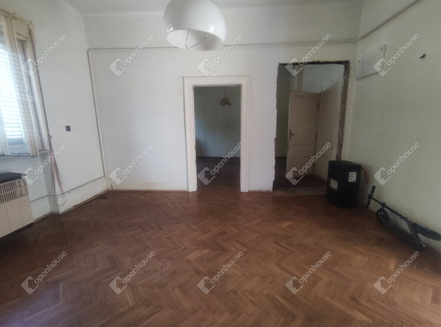 Eladó családi ház, Szombathelyen 48 M Ft, 3 szobás