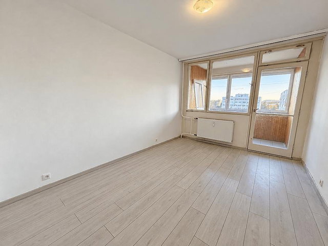 Eladó panellakás, Budapesten, III. kerületben 71.9 M Ft, 3 szobás
