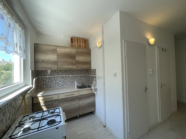 Eladó panellakás, Miskolcon, Kuruc utcában 31.99 M Ft, 1+2 szobás