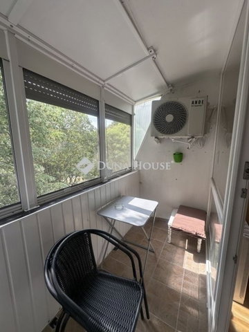 Eladó panellakás, Pécsett 37.9 M Ft, 2 szobás