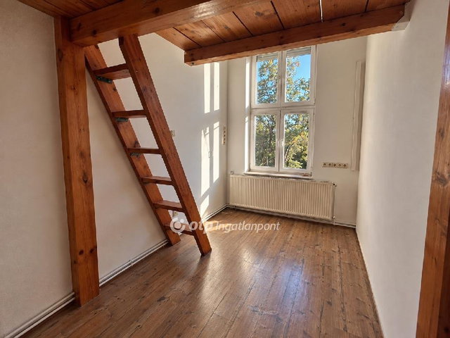 Eladó téglalakás, Mosonmagyaróváron 44.9 M Ft, 1+1 szobás