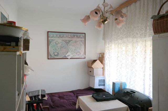 Eladó családi ház, Szegeden 79.9 M Ft, 3 szobás