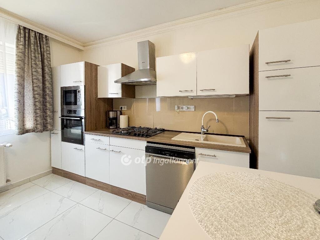 6 bed · 149m² · 119.900.000 ft