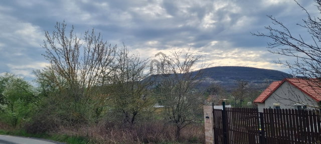 Eladó telek, Esztergomban 20 M Ft / költözzbe.hu