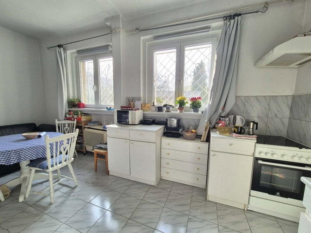Eladó téglalakás, Pécsett, József Attila utcában 68 M Ft