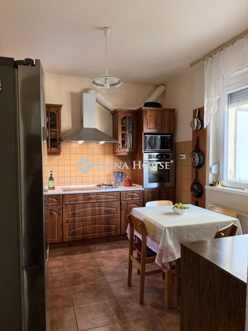 Eladó családi ház, Nagykovácsiban, Tinódi utcában 219 M Ft