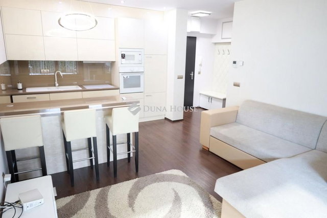 Kiadó téglalakás, albérlet, Debrecenben 300 E Ft / hó, 2 szobás