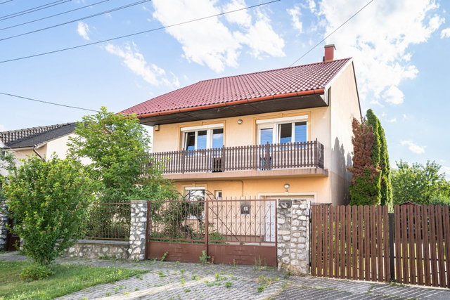 Eladó családi ház, Mályin 85 M Ft, 5 szobás