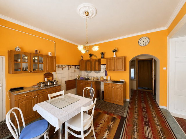 Eladó családi ház, Jászkarajenőn 21.9 M Ft, 4 szobás
