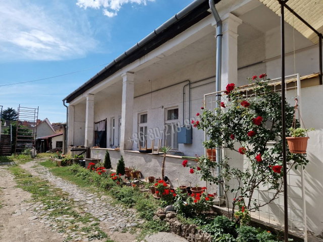 Eladó téglalakás, Egerben, Servita utcában 49.9 M Ft, 2 szobás