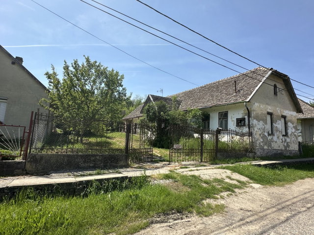 Eladó családi ház, Kalaznón 9.9 M Ft, 3 szobás