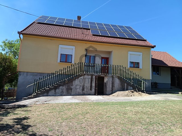 Eladó családi ház, Bölcskén 62.5 M Ft, 4 szobás