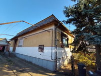 Eladó ikerház, Tégláson 33 M Ft, 2 szobás