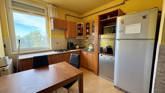 Kiadó téglalakás, albérlet, Debrecenben 340 E Ft / hó, 3 szobás