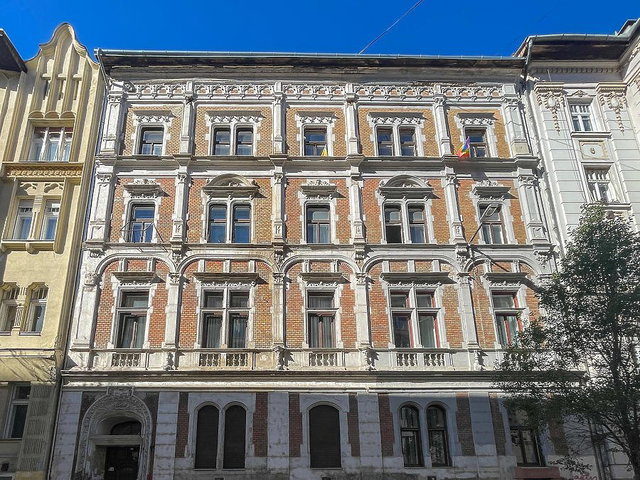 Eladó téglalakás, VIII. kerületben, Rökk Szilárd utcában