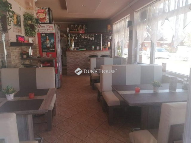 Eladó üzlethelyiség, Fonyódon, Ady Endre utcában 59.9 M Ft