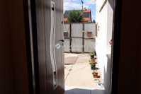 Eladó családi ház, Szegeden 46 M Ft, 2 szobás