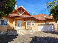 Eladó családi ház, Szabadbattyánban 163 M Ft, 5+1 szobás