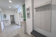 Eladó családi ház, Pécsett 74.99 M Ft, 3 szobás