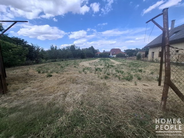 Eladó telek, Szegeden 11.99 M Ft / költözzbe.hu