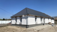 Eladó ikerház, Tápióbicskén 49.5 M Ft, 4 szobás