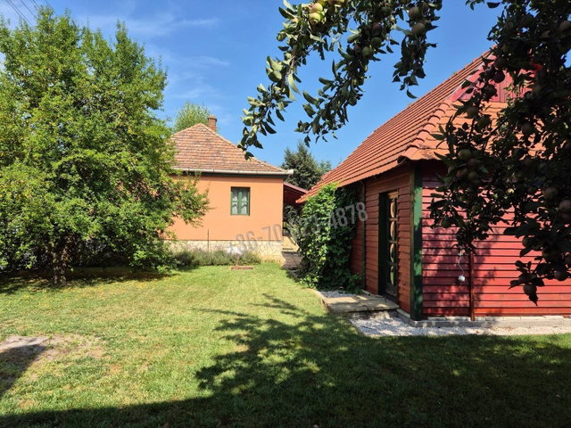 Eladó hotel, Mátranovákon 190 M Ft, 17 szobás