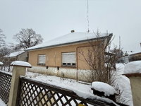 Eladó családi ház
