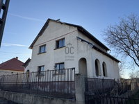 Eladó családi ház, Gönyűn 32.9 M Ft, 5 szobás