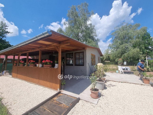 Eladó telek, Dömsödön 36 M Ft / költözzbe.hu