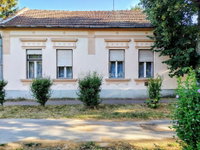 Eladó családi ház, Békéscsabán, Gyulai úton 65.9 M Ft