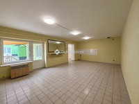 Kiadó üzlethelyiség, Dorogon, Bécsi úton 180 E Ft / hó