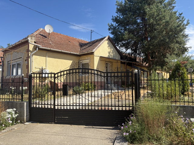 Eladó családi ház, Terpesen 13 M Ft, 3 szobás