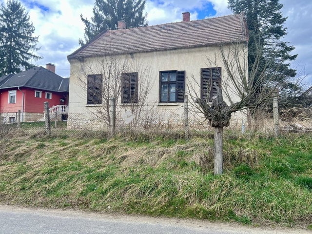 Eladó családi ház, Zalaegerszegen 21.9 M Ft, 2 szobás