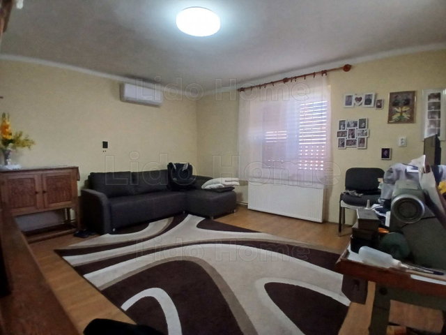 Eladó családi ház, Nagybajomban 28.5 M Ft, 2 szobás