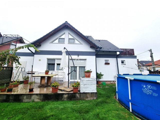 Eladó ikerház, Levélen 79 M Ft, 2+2 szobás